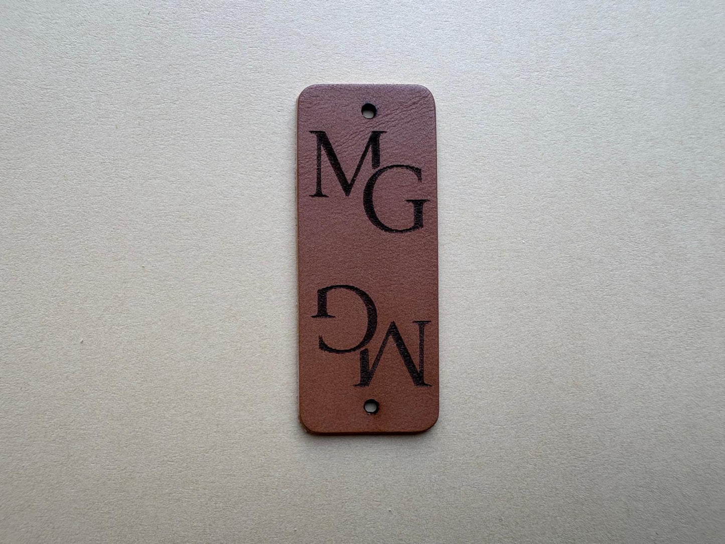 Leren vouwlabel met ontwerp miroen goods